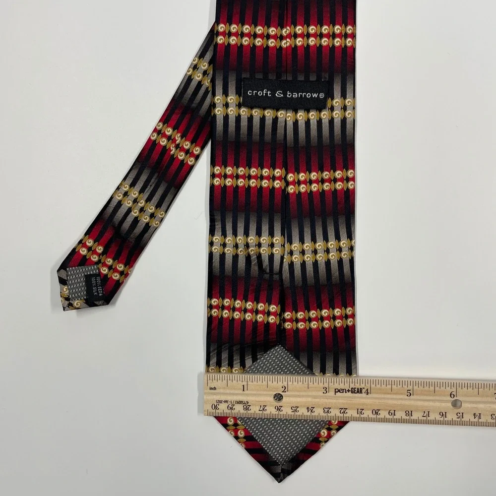 Croft & Barrow Red Black Striped Medallion Silk Necktie Mens One Size